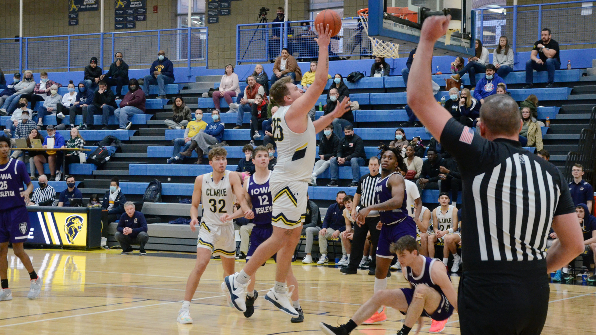 Fierst goes off in Pride's 88-81 win over Iowa Wesleyan