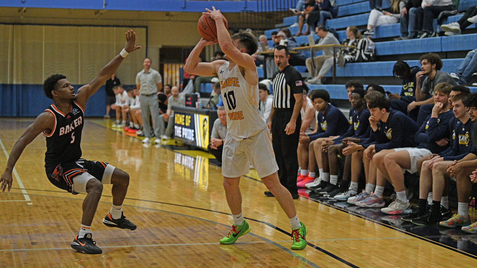 Pride fall to No. 19 Baker 89-70