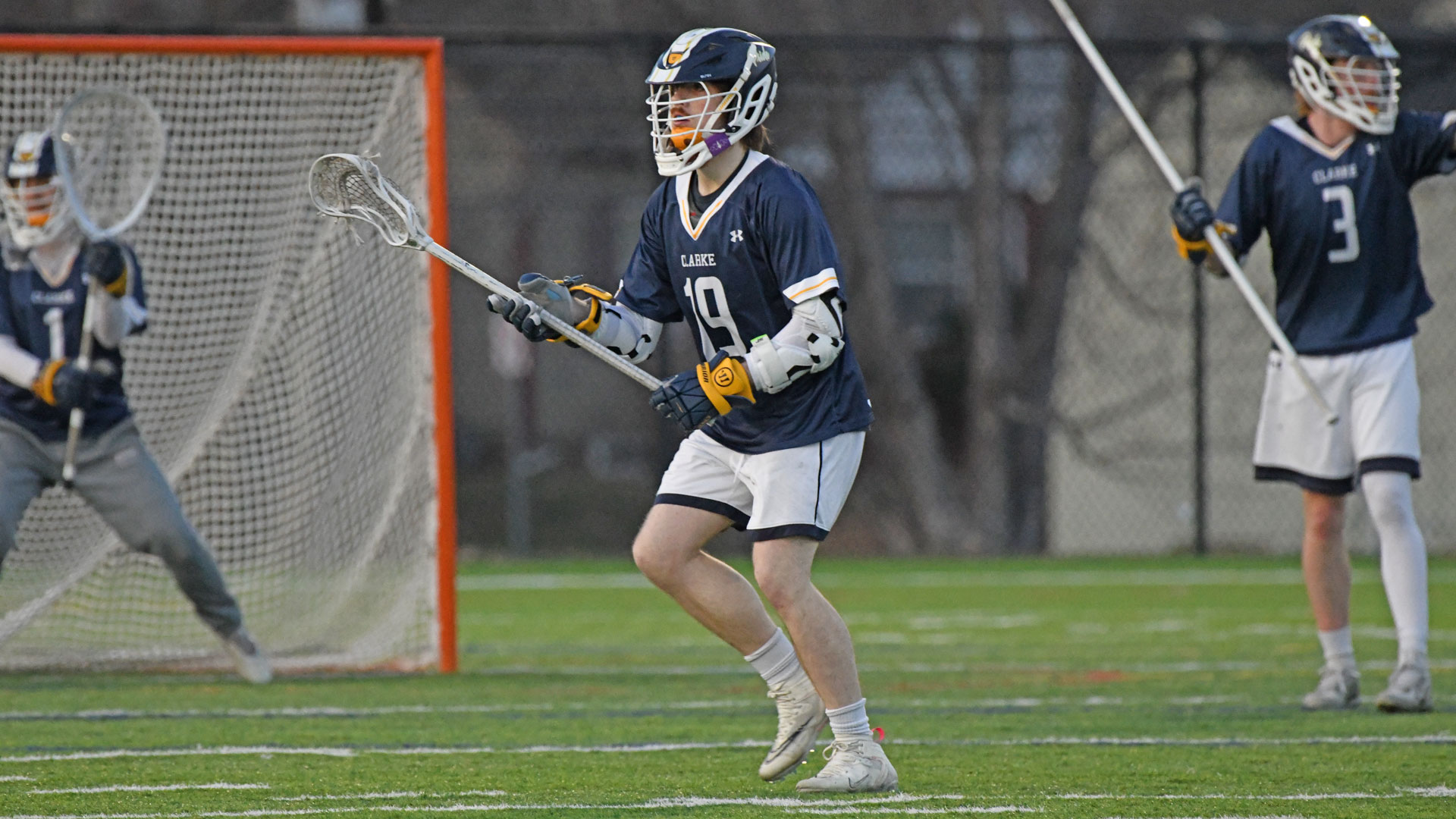 Pride offense slumps in 13-6 loss to Missouri Valley