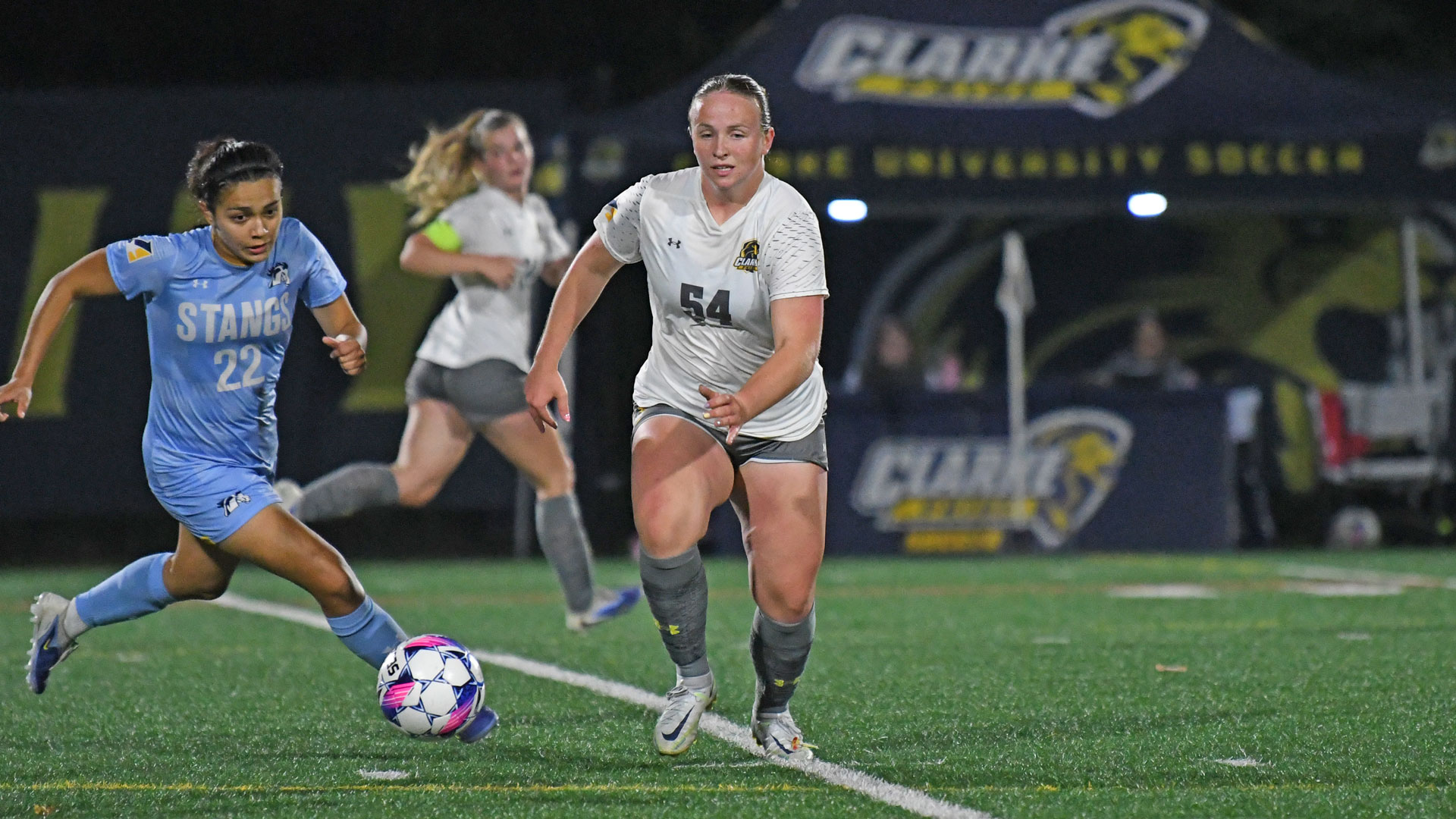 Pride bounce back with big road win over Baker