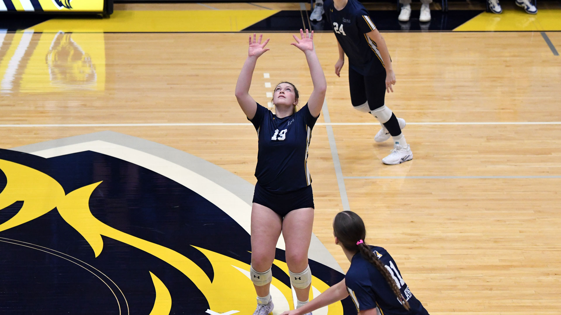 Pride fall in four sets to Eagles in return home